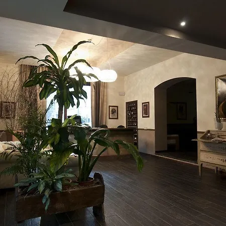 Hotel Ristorante Sant'eustorgio 3*