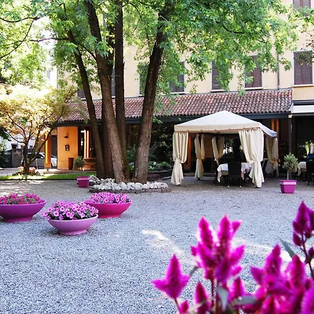 Ristorante Sant'eustorgio Hotel 3*