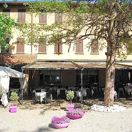 Ristorante Sant'eustorgio 3*