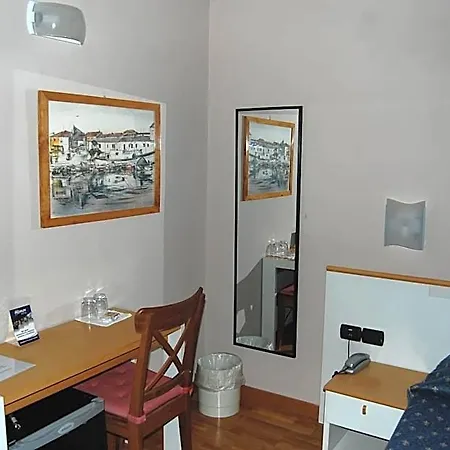 Hotel Ristorante Sant'eustorgio 3*